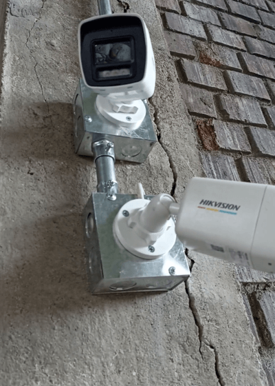 cámaras tubo Hikvision acusense 4 megapixel instaladas en fabrica - Lima Perú