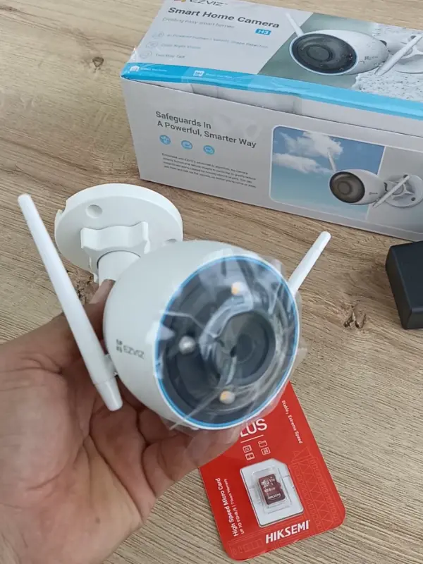 Cámara WiFi exterior EZVIZ Max Security Peru